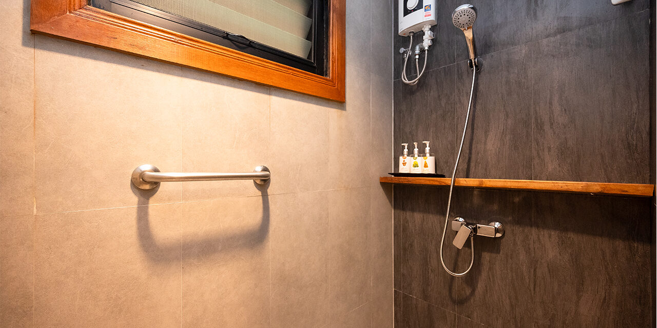 River kwai resotel Deluxe Family Quad โรงแรม รีสอร์ท แม่น้ำแคว ห้องครอบครัว 11